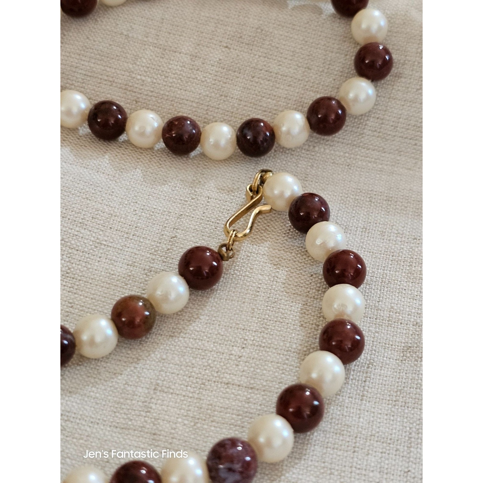 Vintage Pearl Red Ocean Jasper Beaded Necklace 24 Inches Gold Clasp 101$